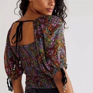 Free People back on top smocked ditsy floral size small
